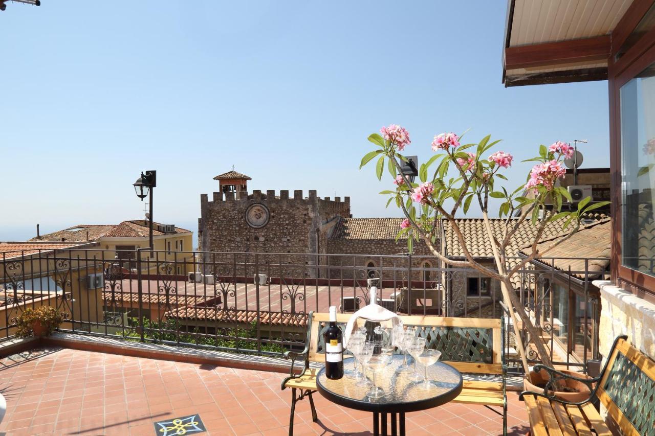 דירות טאורמינה Casa La Boheme מראה חיצוני תמונה