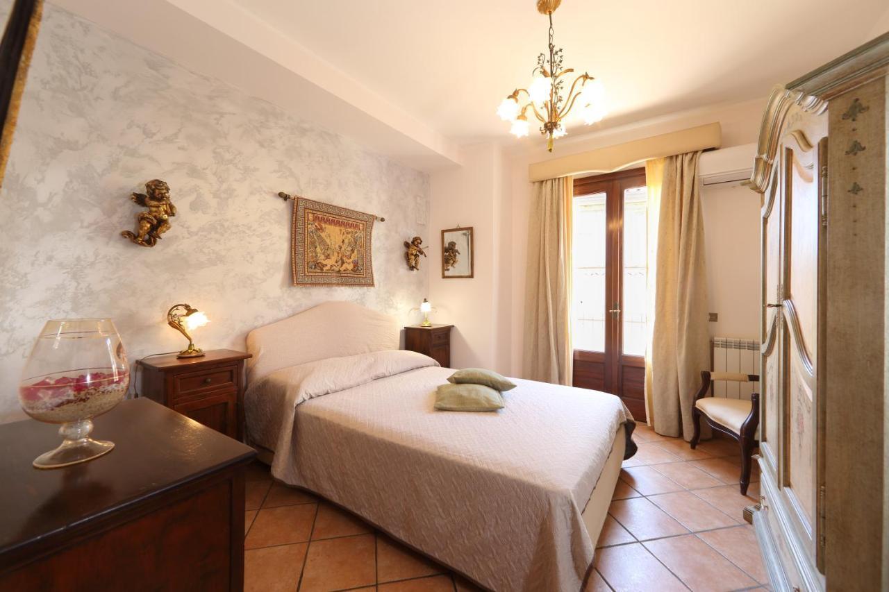 דירות טאורמינה Casa La Boheme מראה חיצוני תמונה